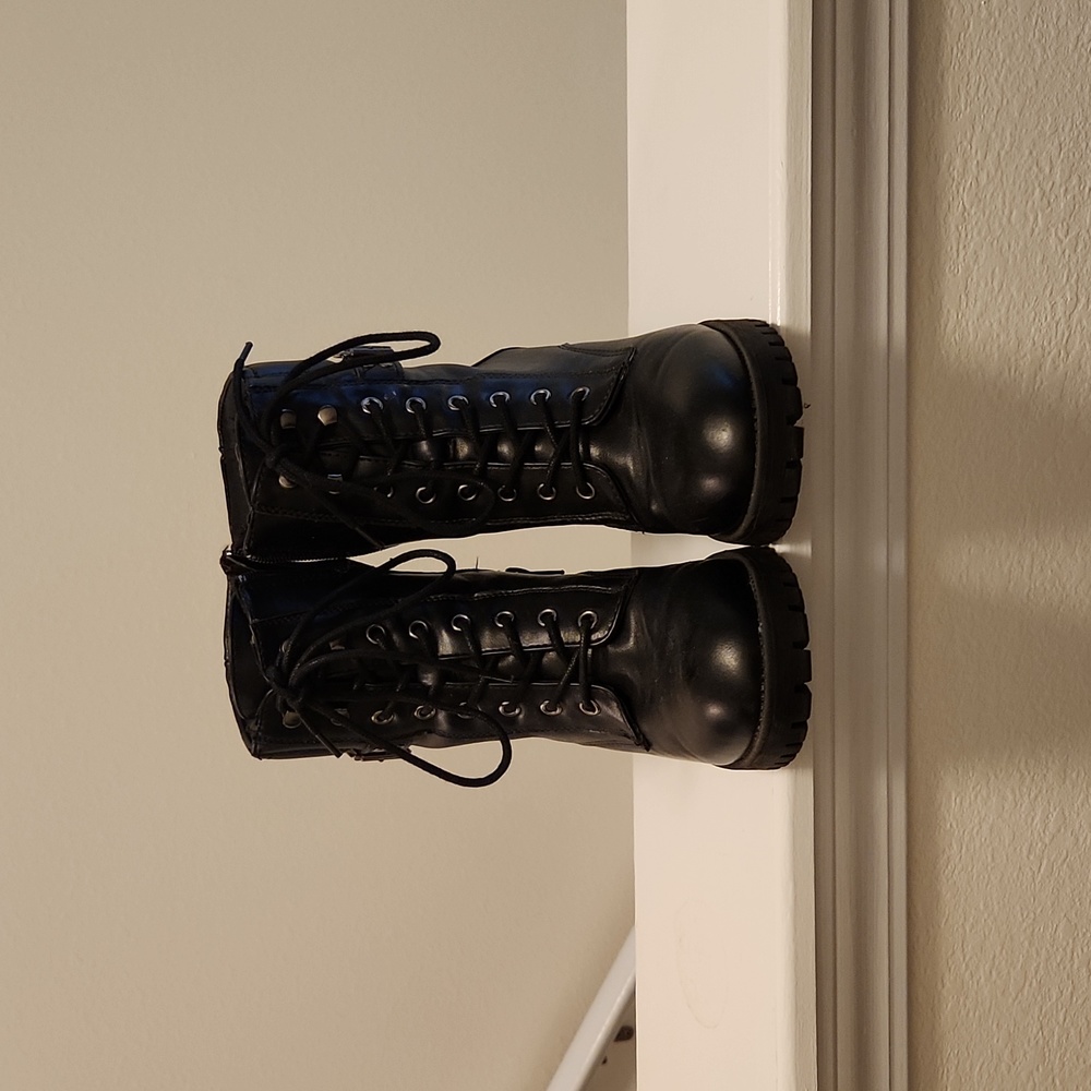 Madden Girl black boots